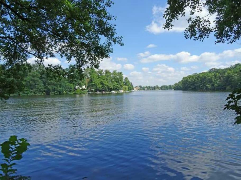 Dachwohnung Mit Wasserblick Und Eigenem Bootssteg Berlim Exterior foto